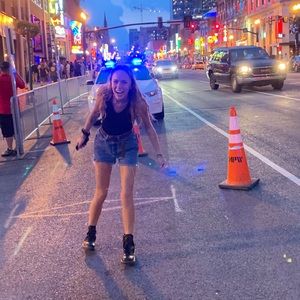 Meet your Posher, Madelyn